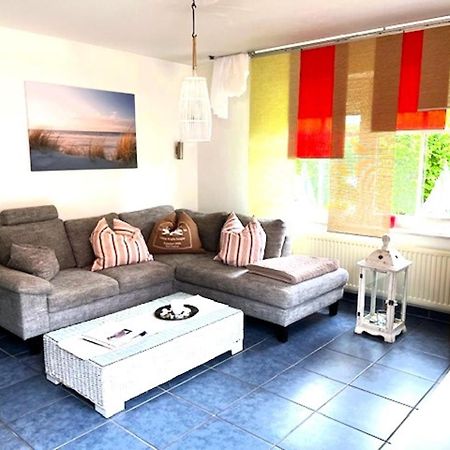 דיצום Ferienwohnung Haus Schwalbennest Eg מראה חיצוני תמונה